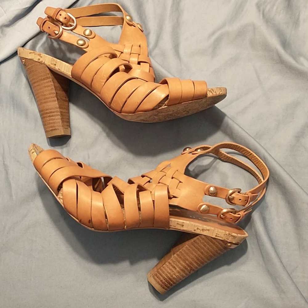 COACH beautiful leather heels